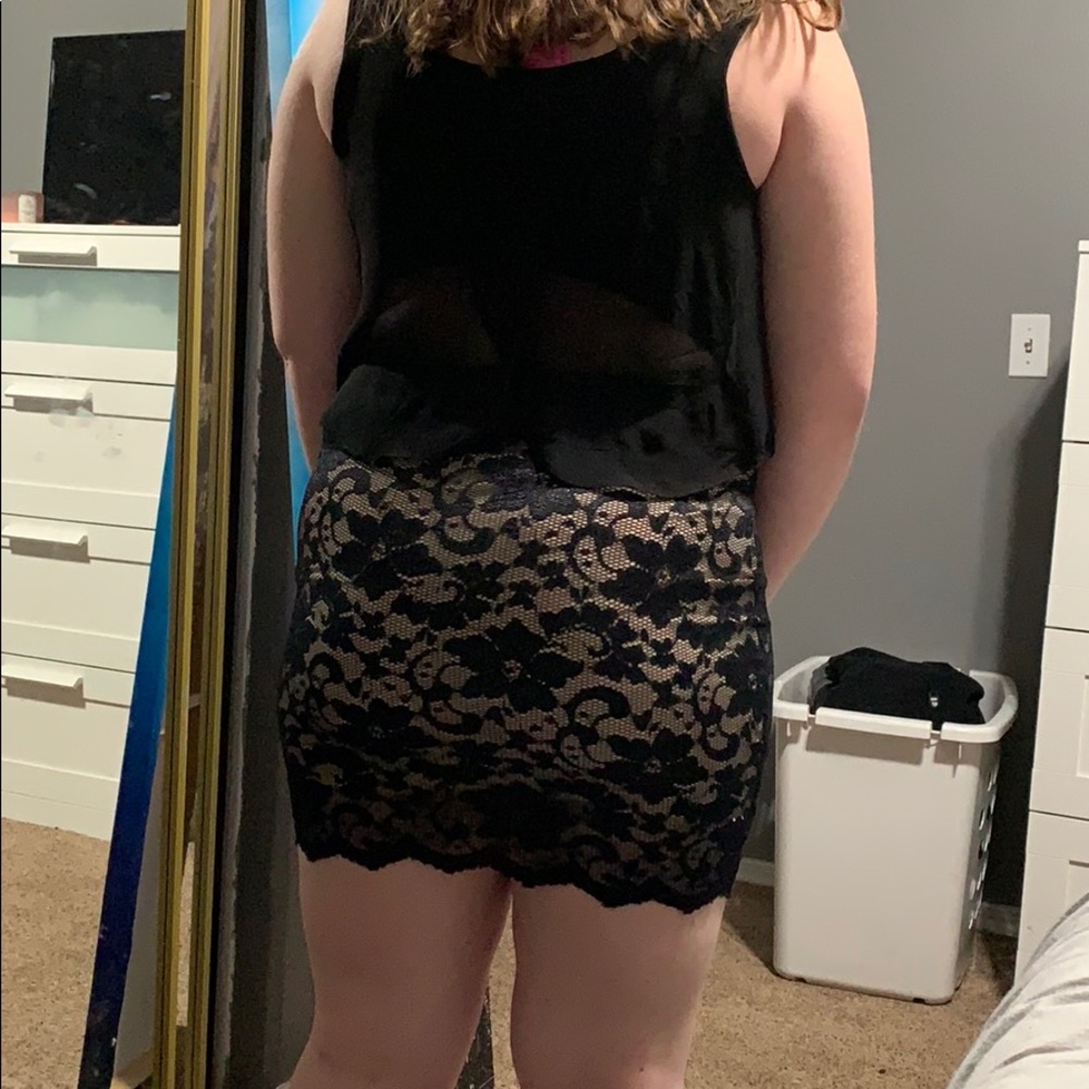 Dress - Picture 2 of 2